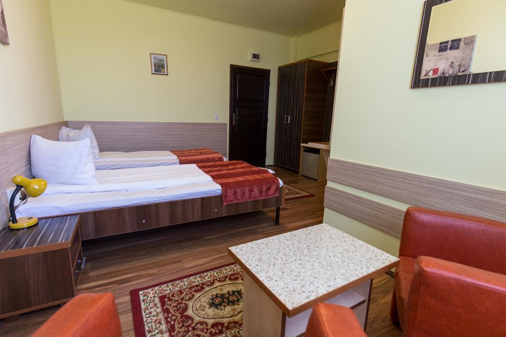 Pension Varadia Oradea Dış mekan fotoğraf